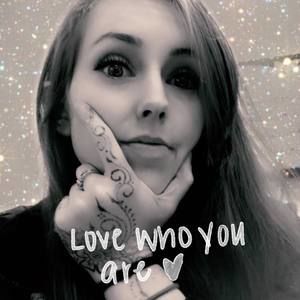 Meet your Posher, Rita d